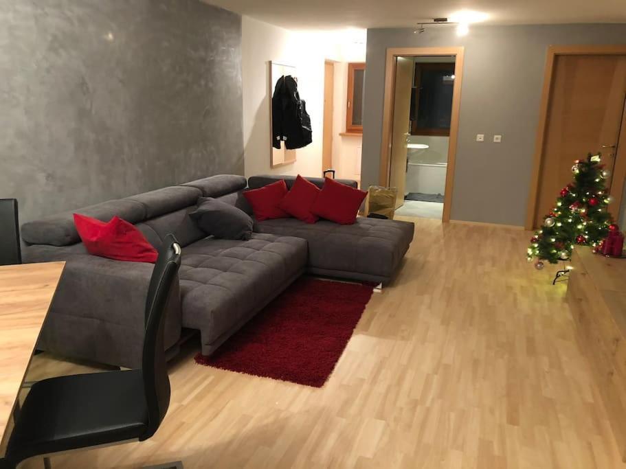 Appartamento Nuovo E Comfort A Brunico Kronplatz Dış mekan fotoğraf