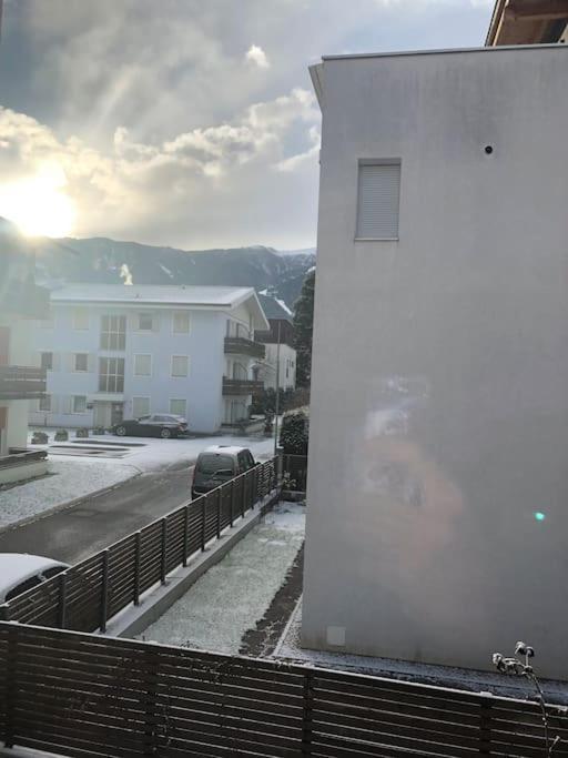 Appartamento Nuovo E Comfort A Brunico Kronplatz Dış mekan fotoğraf