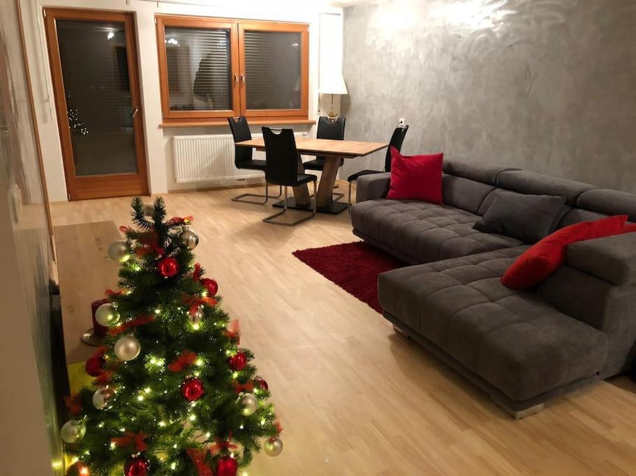 Appartamento Nuovo E Comfort A Brunico Kronplatz Dış mekan fotoğraf